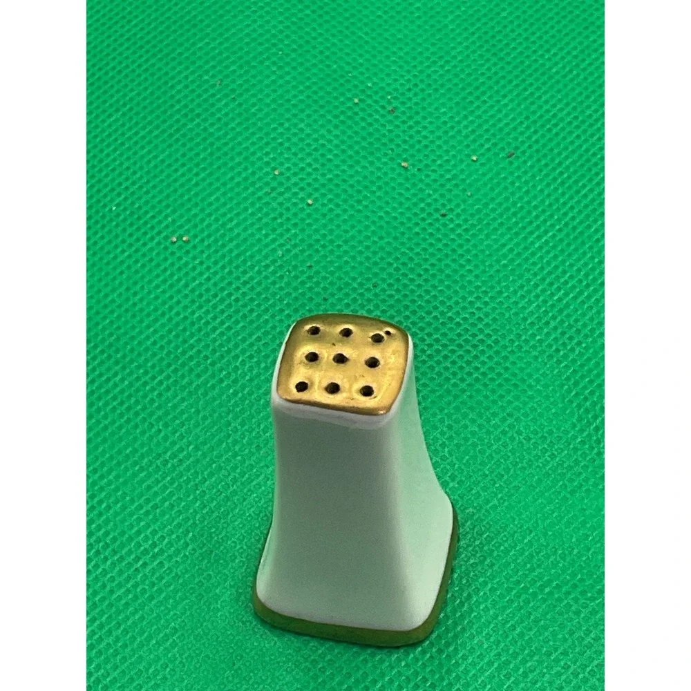 Noritake Nippon 23K Gold‎ Salt Pepper Shakers Set of 3